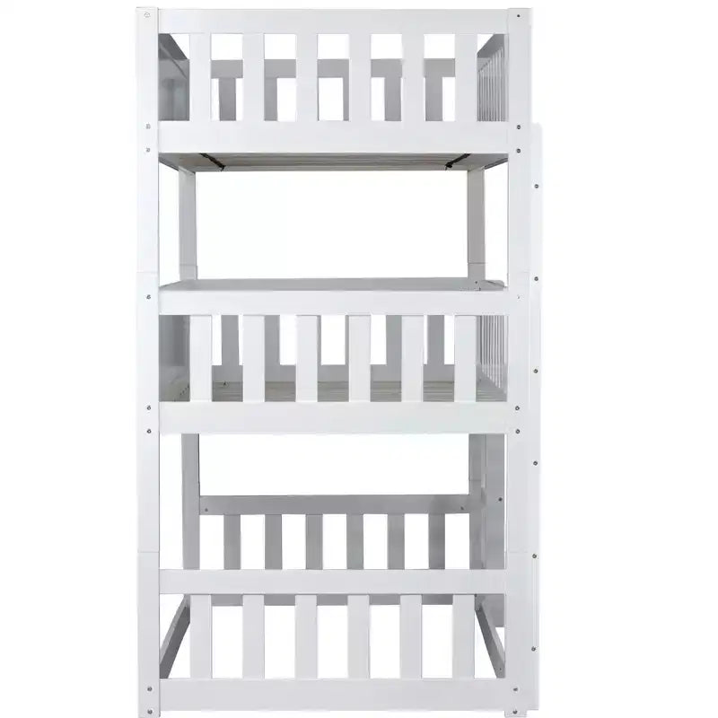 Letto a castello triplo con 2 scale, divisibile in 3 letti singoli per camerette piccole