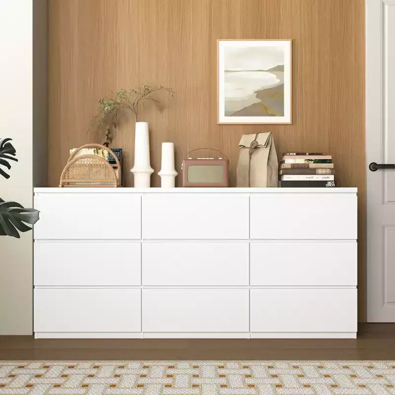 Cassettiera a 9 cassetti con design senza maniglie, cassettiera moderna in legno bianco opaco per camera da letto, cassettiera per soggiorno