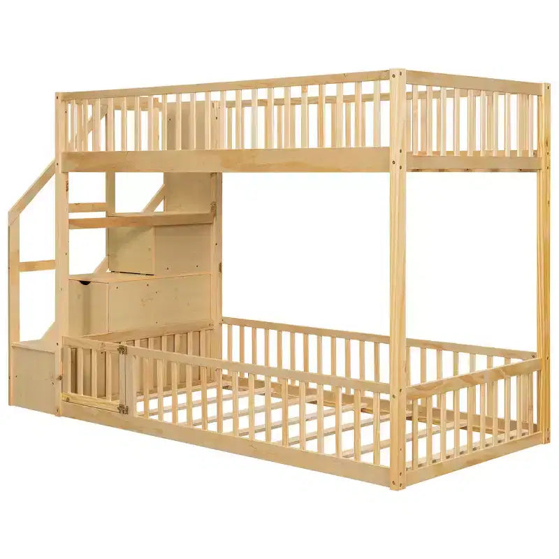 Letto a castello Twin su Twin con struttura e sponde a forma di staccionata, scaletta con contenitore